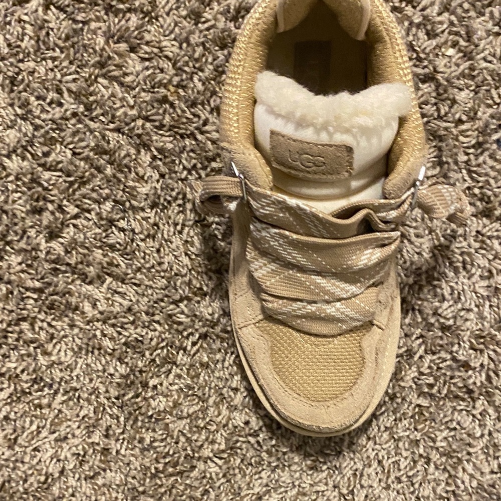 UGG Kids Beige Sneakers